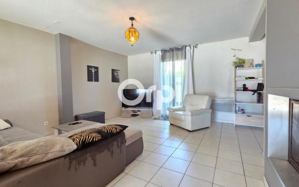 Maison à vendre    4 pièces • 118 m2 Saint-Bonnet-de-Mure