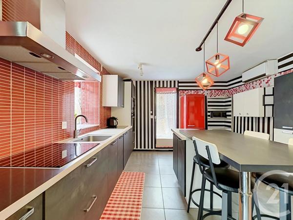 Maison à vendre  6 pièces - 194 m 2   COUSSA  - 09