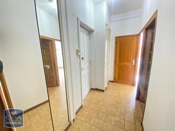 Appartement à louer 1 pièce 44.46m² Villeurbanne (69100)