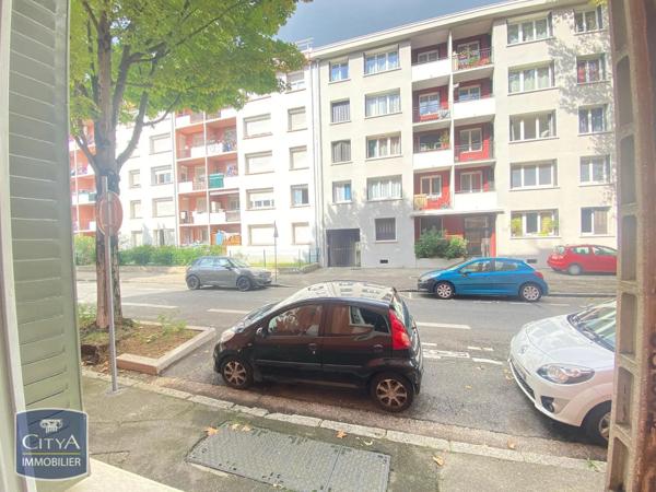 Appartement à louer 1 pièce 44.46m² Villeurbanne (69100)