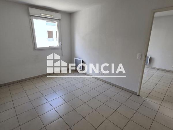 Location Appartement 2 pièces 38.93 m² - RUE ALEXANDRE SOLJENITSYNE Nîmes 30000