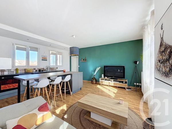 Appartement F4 à vendre  4 pièces - 97 m 2   BEZIERS  - 34