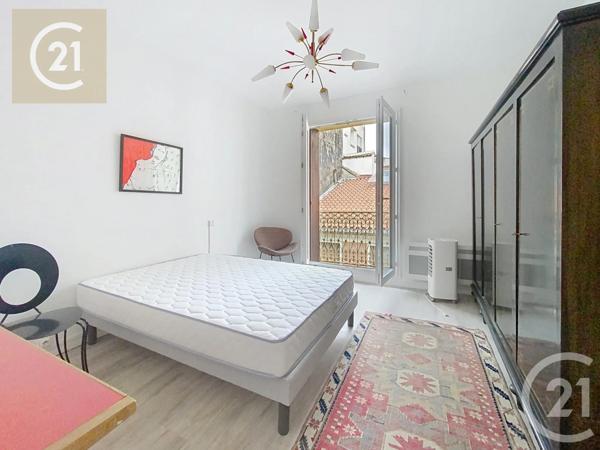 Appartement F4 à vendre  4 pièces - 97 m 2   BEZIERS  - 34