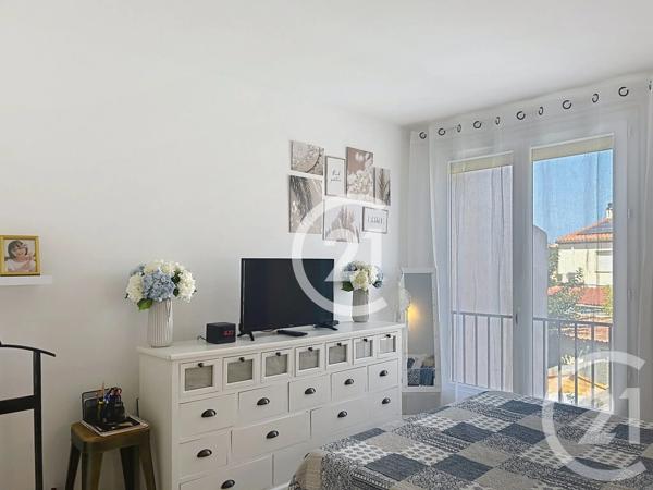 Maison à vendre  5 pièces - 143,84 m 2   CORNEILLA DEL VERCOL  - 66