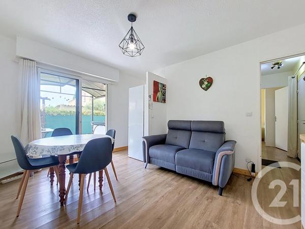 Appartement T2 à vendre  2 pièces - 33,60 m 2   LE BARCARES  - 66