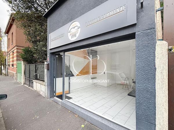 VILLEJUIF - MURS COMMERCIAUX LIBRES, Local  15,17 m²