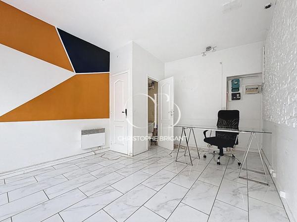 VILLEJUIF - MURS COMMERCIAUX LIBRES, Local  15,17 m²