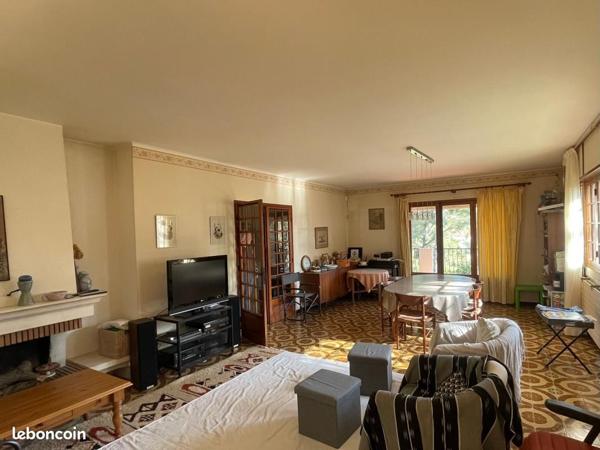 Achat maison La Seyne-sur-Mer - 6 pièce(s) - 211 m² - 750 000 €