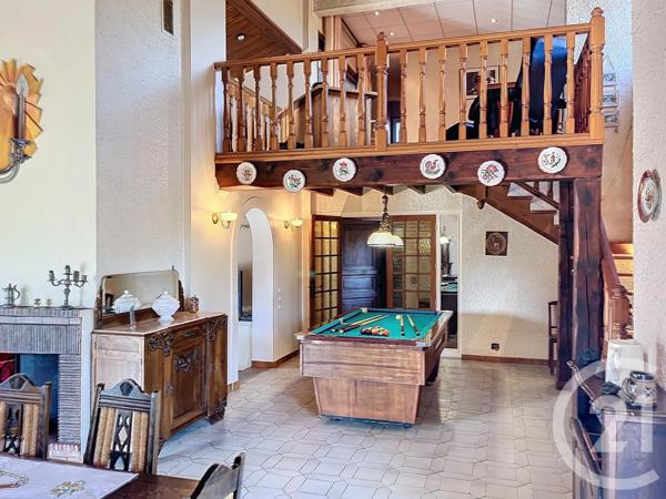Maison à vendre  6 pièces - 252 m 2   ELNE  - 66