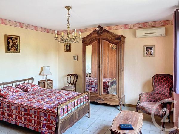 Maison à vendre  6 pièces - 252 m 2   ELNE  - 66