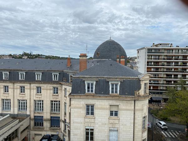 A Vendre, plein centre ville de Périgueux (24000) bel APPARTEMENT de plus de 75 m² en résidence sécurisée avec ascenseur