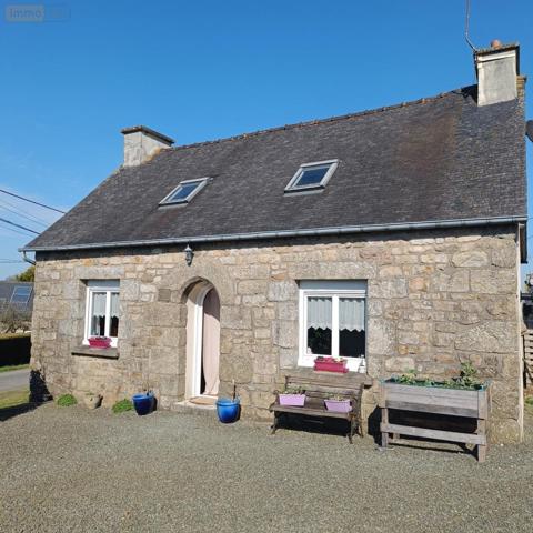Maison à vendre à Bourbriac dans les Côtes-d'Armor (22390), ref : 22017-1364