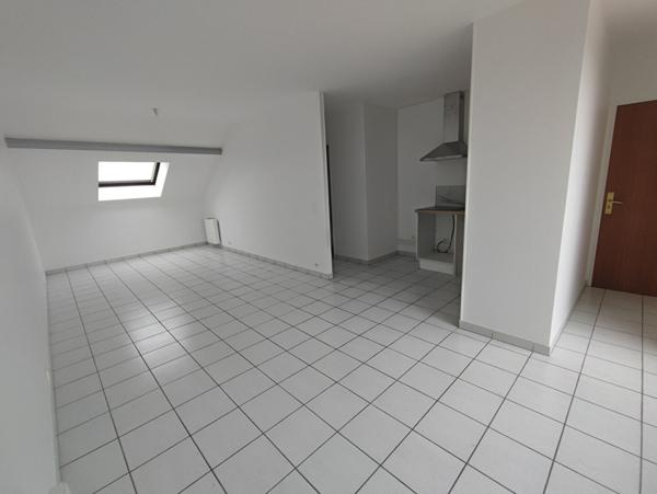 Appartement MONTGERON 1 pièce(s) 32.90m2