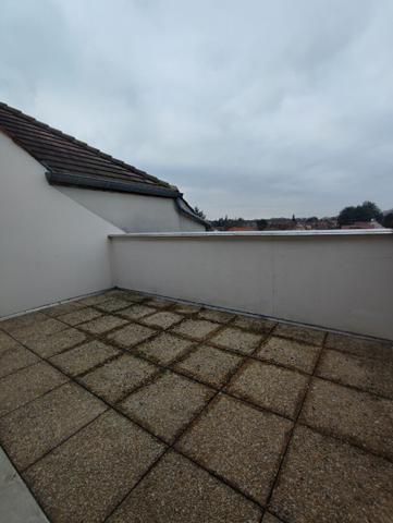 Appartement MONTGERON 1 pièce(s) 32.90m2