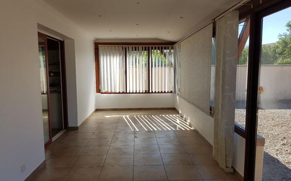 Maison à louer    3 pièces •  Saint-Cosme-en-Vairais