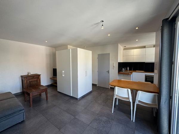 Appartement Clermont Ferrand 2 pièce(s) avec balcon secteur MONTJUZET