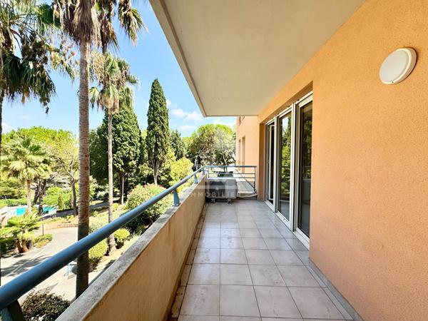 Cannes la bocca, location F1