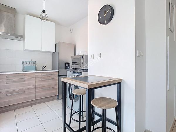 Studio Martigues 1 pièce(s) 28 m2