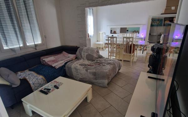 Maison à vendre    3 pièces • 93 m2 Saint-Quentin