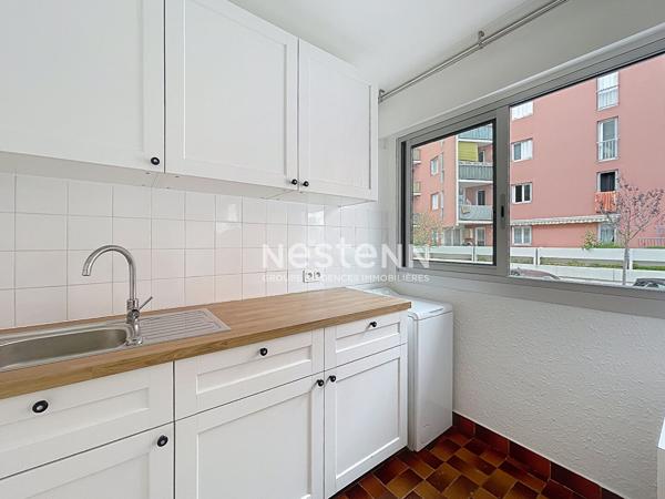 Studio Vide - 27,41m² - Double vitrage - Rez-de-chaussée - Location longue durée