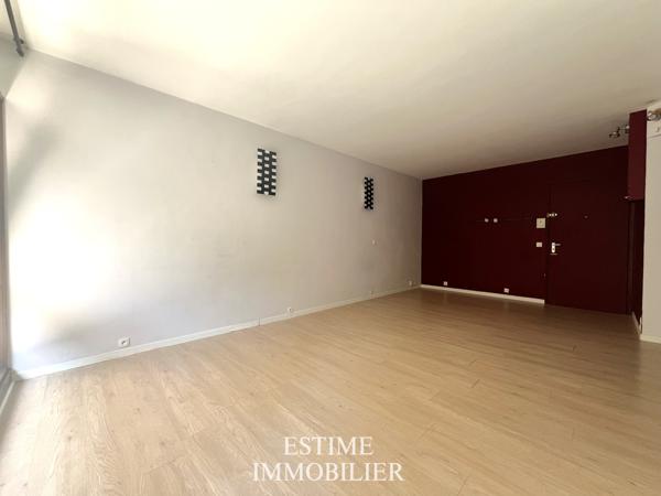 Appartement 1 pièce(s) 43 m²