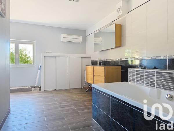 Maison à vendre 8 pièces 232 m² Briare