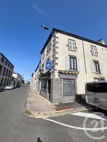 Maison à vendre  5 pièces - 185 m 2   ENNEZAT  - 63
