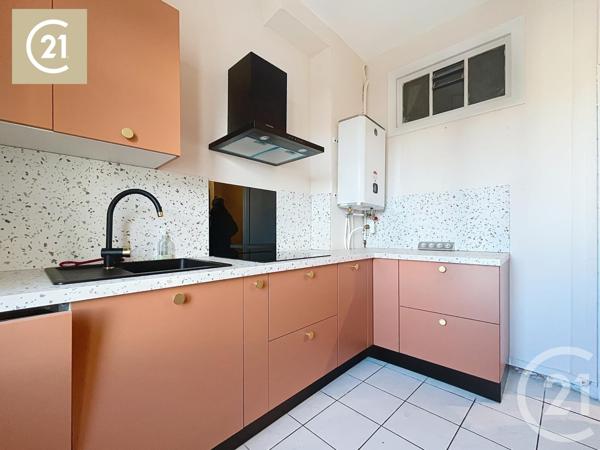 Appartement T3 à vendre  3 pièces - 92,41 m2 BEZIERS - 34