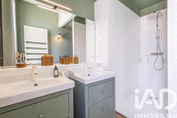 Maison à vendre 5 pièces 220 m² Bordeaux