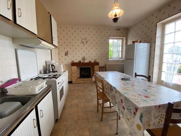 Maison à vendre |  Chassenon |  5 pièces | 110 m²