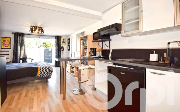 Maison à vendre    5 pièces •  Poulx