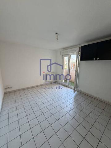 Appartement 1 pièce                                        - 38100 Grenoble Réf : 21762