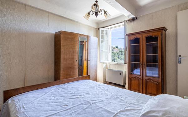 Maison à vendre    6 pièces • 167 m2 Colomars