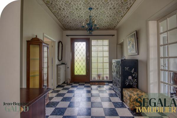 Carmaux (81400) 4 chambres de plain-pied, volumes généreux, terrain de plus d’1 hectare
