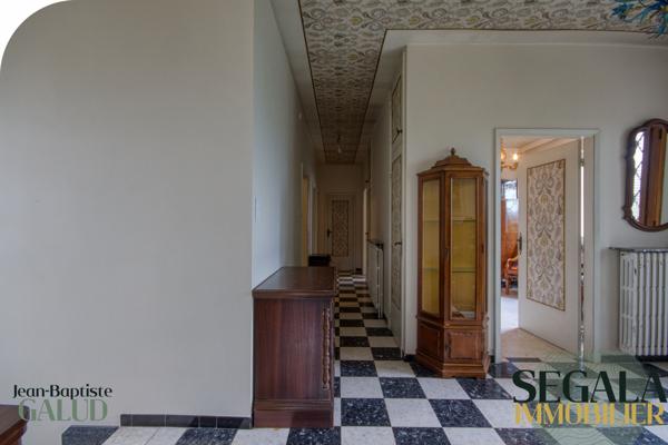 Carmaux (81400) 4 chambres de plain-pied, volumes généreux, terrain de plus d’1 hectare