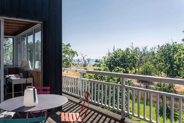 CASSY LANTON, villa bois d’architecte, vue Bassin