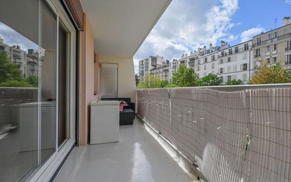 Appartement à vendre    4 pièces • 79,60 m2 Paris 20