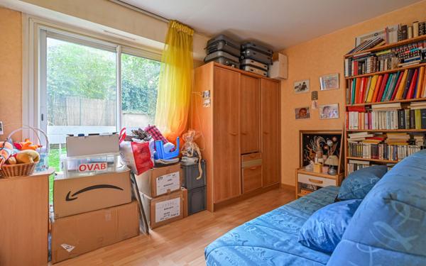 Appartement à vendre    4 pièces • 79,60 m2 Paris 20