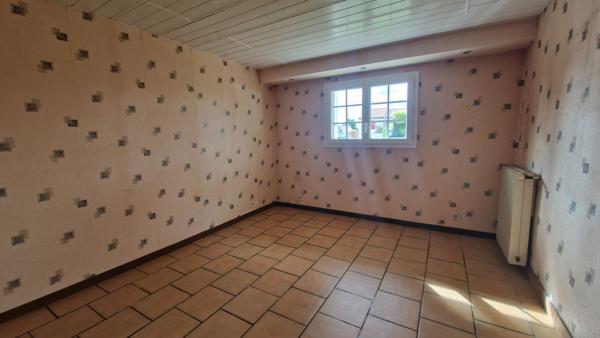 Maison - 10 pièces - 188 m²