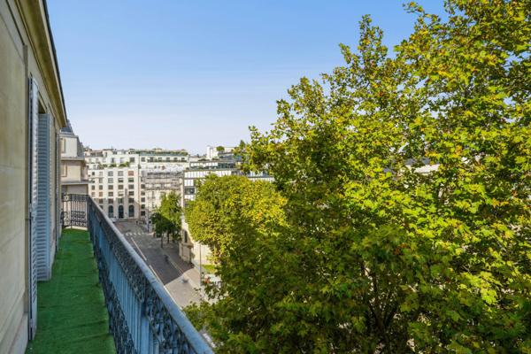 Paris 8ᵉ – Saint-Philippe-du-Roule / Faubourg Saint-Honoré