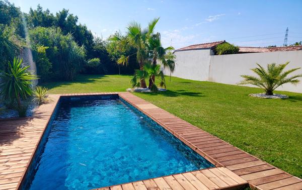 Villa Neuve Lagord 5 pièce(s) 170 m2