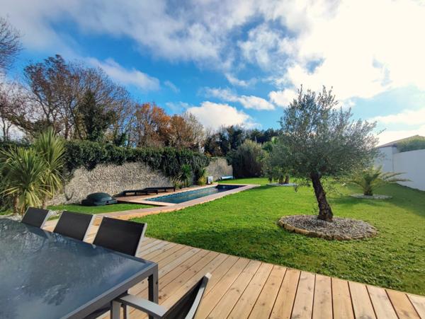 Villa Neuve Lagord 5 pièce(s) 170 m2
