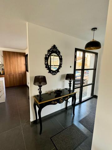 Villa Neuve Lagord 5 pièce(s) 170 m2