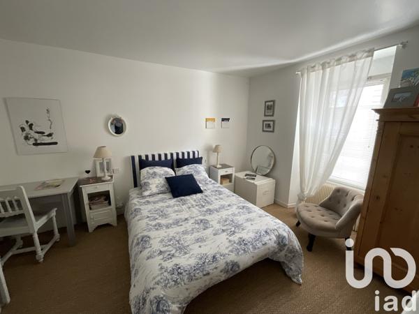 Maison de ville 10 pièces de 208 m² à Lannion (22300)