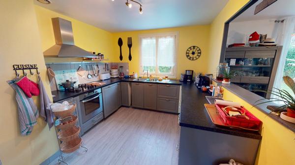 Maison de Plain Pied à Courseulles