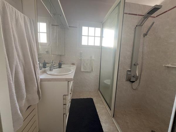 Maison à vendre |  Frontignan |  4 pièces | 101 m²