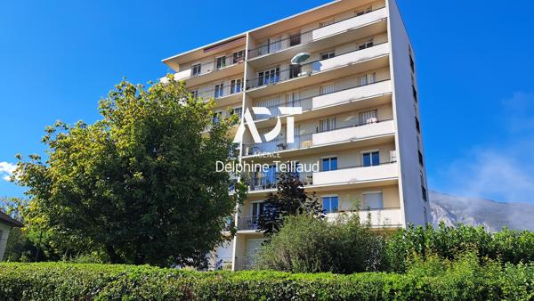 Appartement T4 à ST MARTIN D HERES