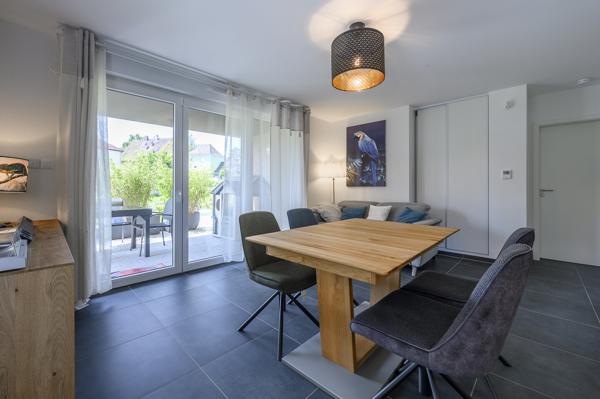 Magnifique appt en REZ DE JARDIN de 2,3 ares avec 3 chambres de 2023.