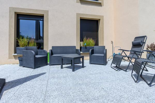 Magnifique appt en REZ DE JARDIN de 2,3 ares avec 3 chambres de 2023.