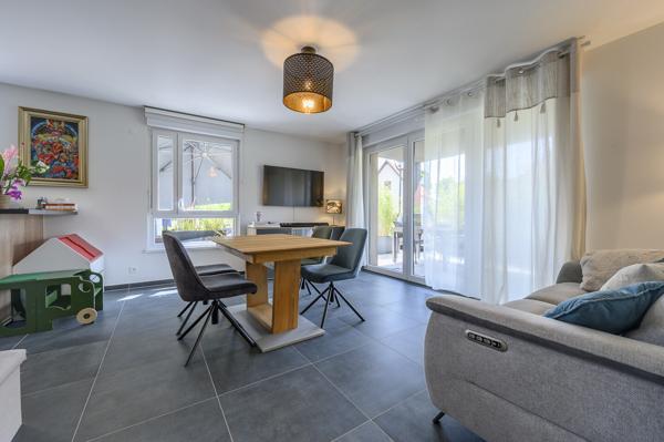 Magnifique appt en REZ DE JARDIN de 2,3 ares avec 3 chambres de 2023.